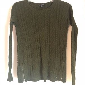 sweater with zippers on bottom